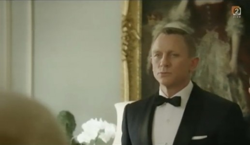 Daniel Craig as James Bond at London 2012 opening ceremony (2012, screen capture from RTVSLO)
